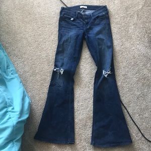 RARE Flair Hollister Jeans (ripped, dark wash)
